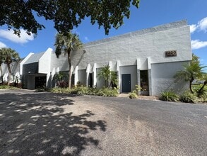 6500 NW 15th Ave, Fort Lauderdale, FL for lease Building Photo- Image 1 of 17
