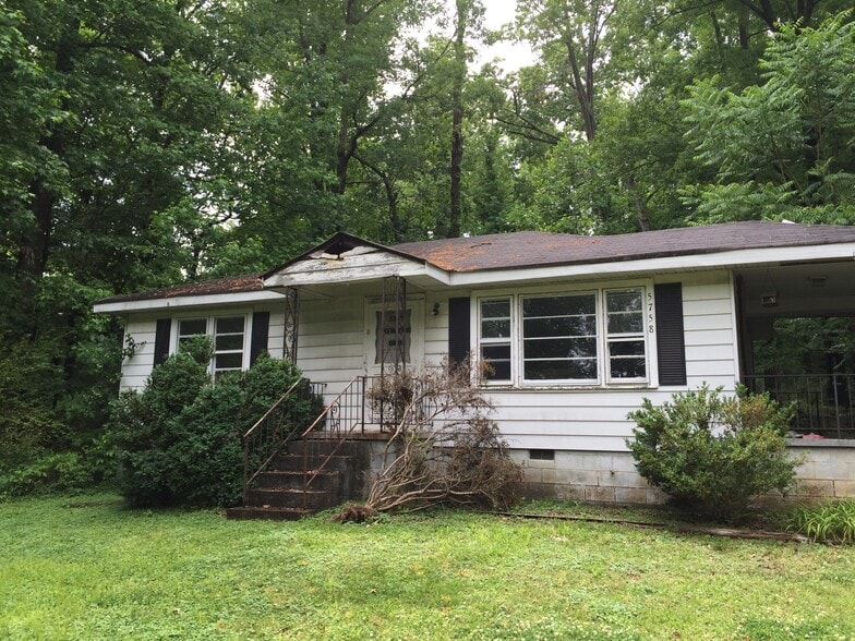 5768 James Rd, Austell, GA for sale - Building Photo - Image 2 of 2