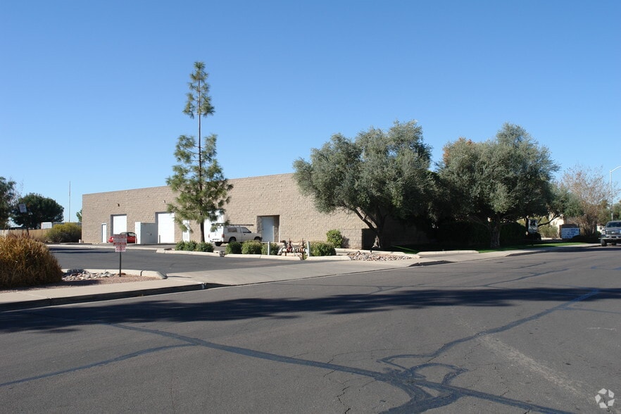 113 W Hoover Ave, Mesa, AZ for lease - Building Photo - Image 3 of 7