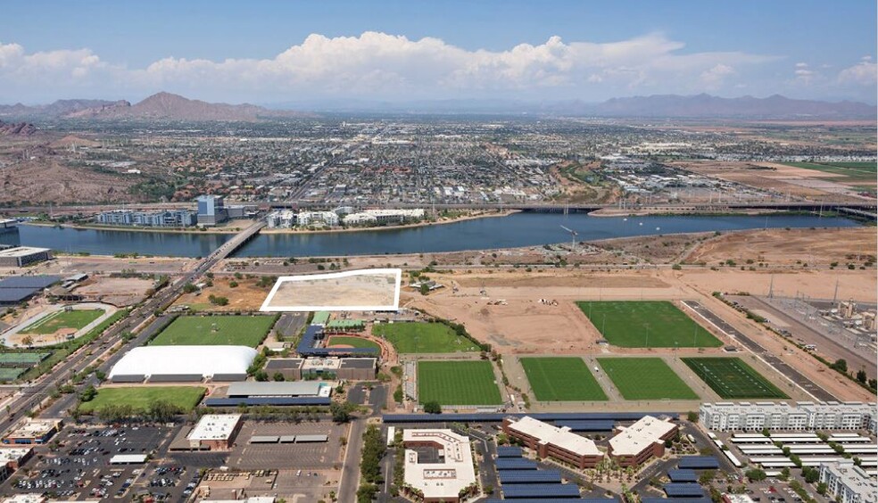 Southeast Corner of Rio Salado Parkway, Tempe, AZ à vendre - Photo principale - Image 1 de 2