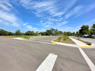 Plus de détails pour 27971 Oakland Dr, Bonita Springs, FL - Terrain à louer