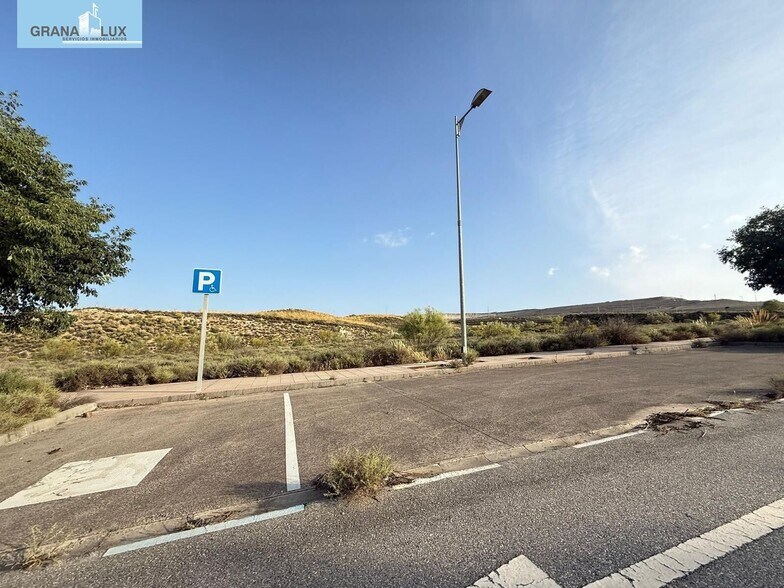 Avenida de Alemania, 39, Alhendín, Granada for sale - Building Photo - Image 3 of 17