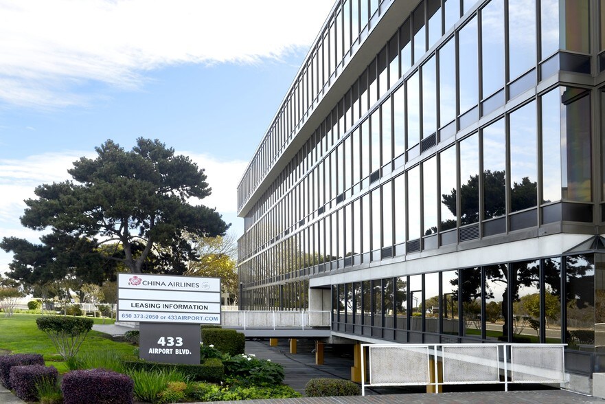 433 Airport Blvd, Burlingame, CA à louer - Photo du bâtiment - Image 2 de 9