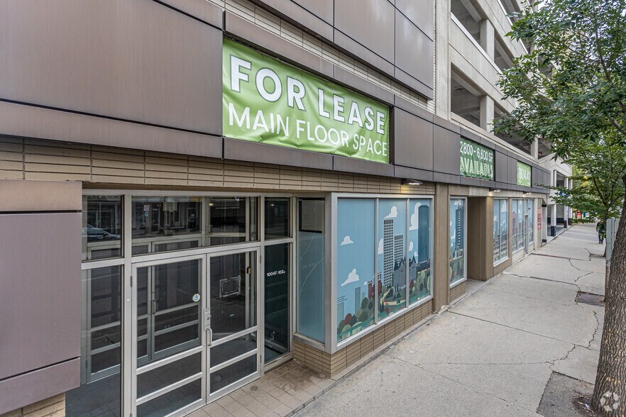 10041-10047 102nd St NW, Edmonton, AB for sale - Primary Photo - Image 1 of 1