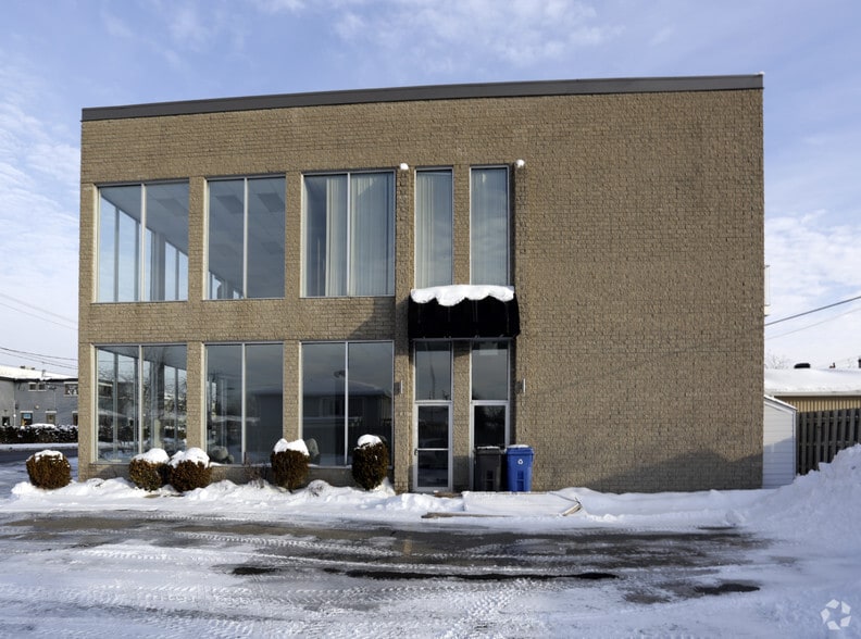 3181-3185 Montée Saint-Hubert, Saint-hubert, QC for sale - Building Photo - Image 2 of 2