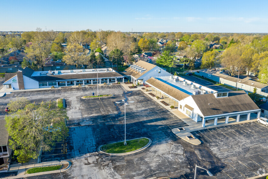 7902-7916 Quivira Rd, Lenexa, KS for lease - Building Photo - Image 1 of 16