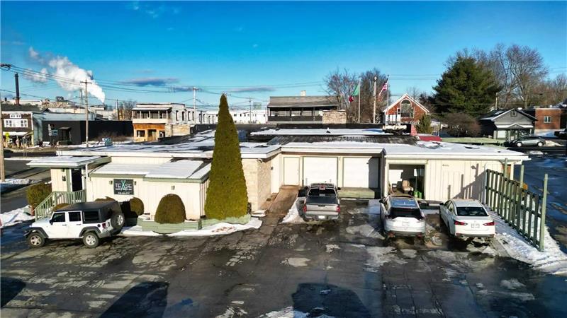 40 Main St, South Glens Falls, NY à vendre - Photo du bâtiment - Image 3 de 15