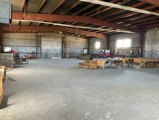 Plus de détails pour 205 W Avenue H6, Lancaster, CA - Industriel à vendre