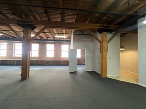 800 W Huron St, Chicago, IL for lease Interior Photo- Image 1 of 11