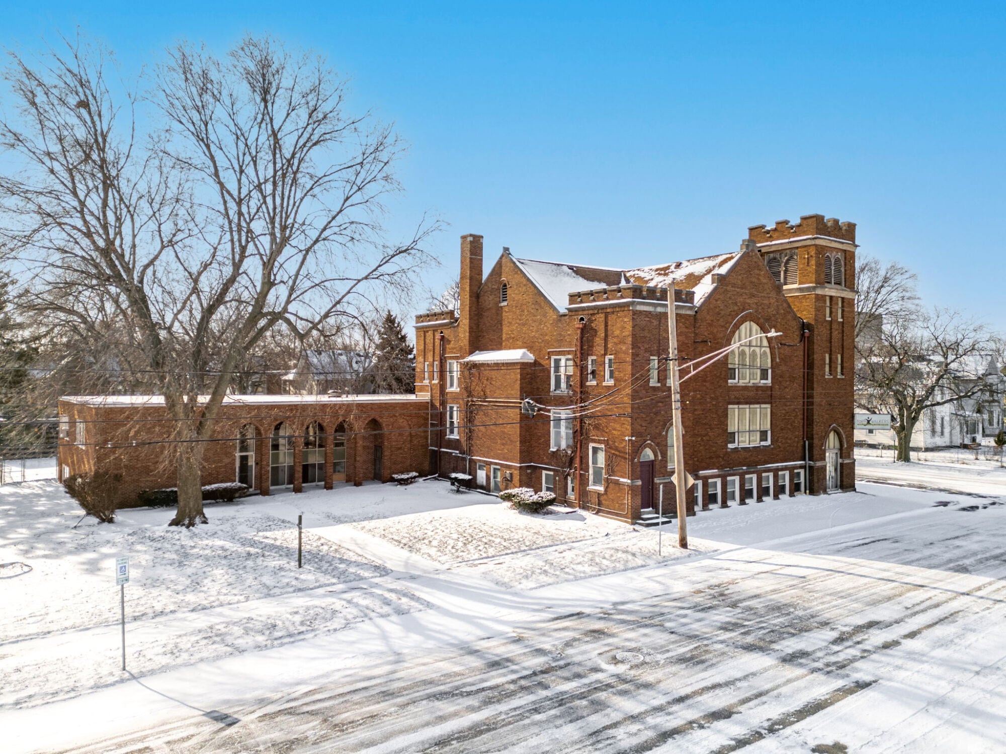 1203 3rd Ave, Rockford, IL for sale Primary Photo- Image 1 of 52