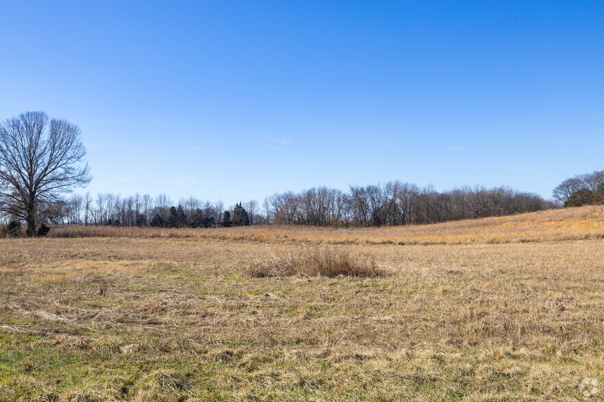 3671 Nashville Rd, Franklin, KY à vendre - Photo du bâtiment - Image 2 de 8