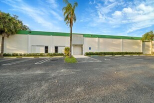 12025-12075 NW 39th St, Coral Springs FL - Entrepôt