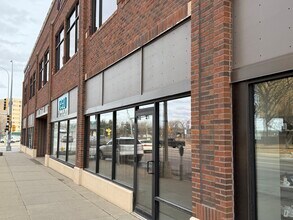 225 E 11th St, Sioux Falls, SD for lease Interior Photo- Image 2 of 4