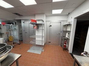 1674 Broadway, New York, NY à louer Photo intérieure- Image 2 de 3