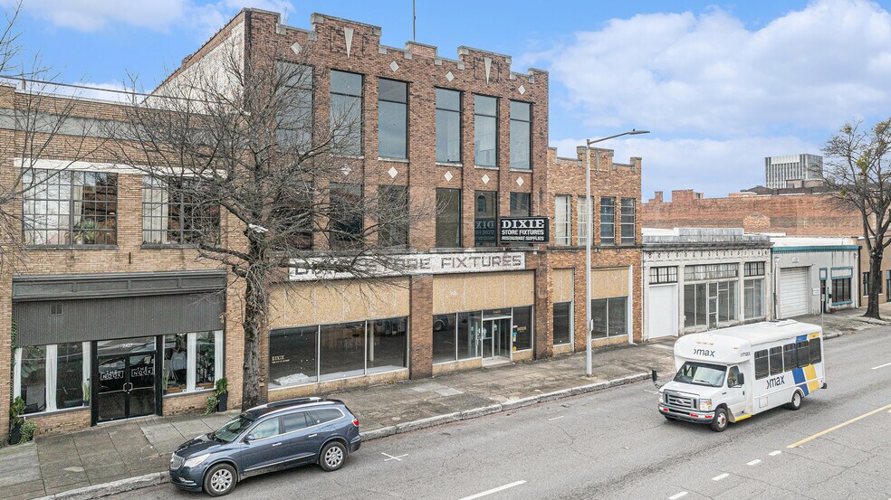 2425 1st Ave N, Birmingham, AL à vendre - Photo du bâtiment - Image 3 de 17