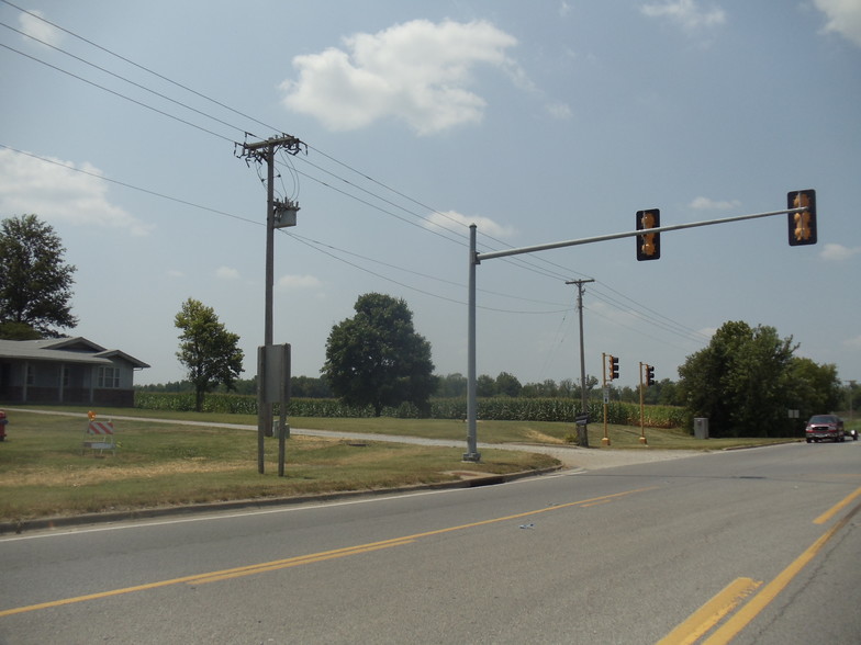 2701 W Main St, Marion, IL for sale - Building Photo - Image 1 of 1