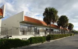 More details for 2740 Bayshore Dr, Naples, FL - Retail for Lease