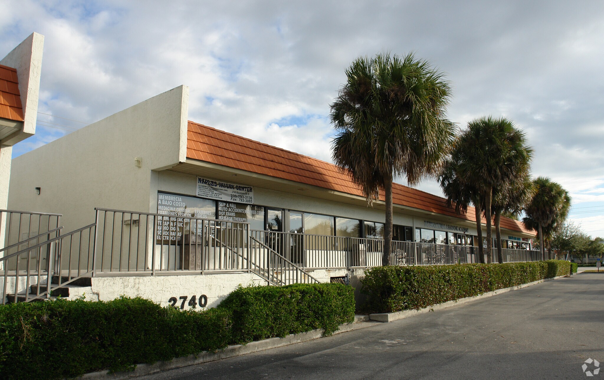 2740 Bayshore Dr, Naples, FL for lease Building Photo- Image 1 of 11