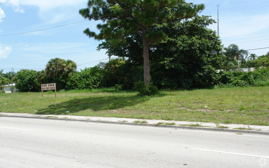 45th St, Mangonia Park, FL à vendre - Photo principale - Image 1 de 1