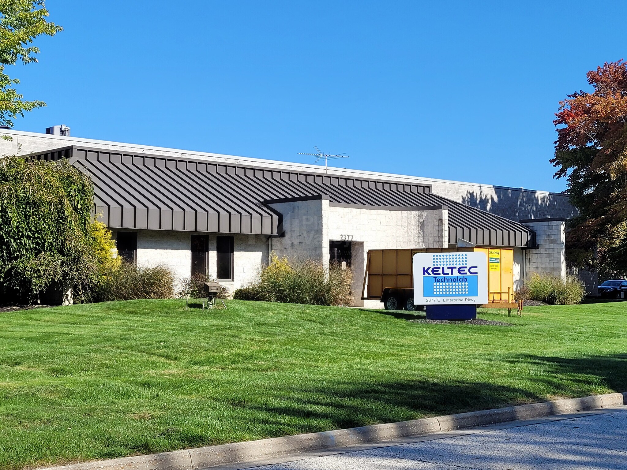2377 Enterprise Pky, Twinsburg, OH à louer Photo du bâtiment- Image 1 de 11