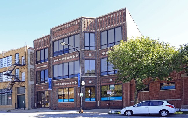 More details for 2241 S Wabash Ave, Chicago, IL - Office for Sale