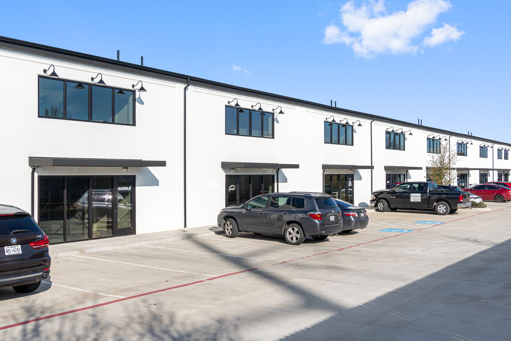 10400 Frisco St, Frisco, TX for lease Building Photo- Image 1 of 14