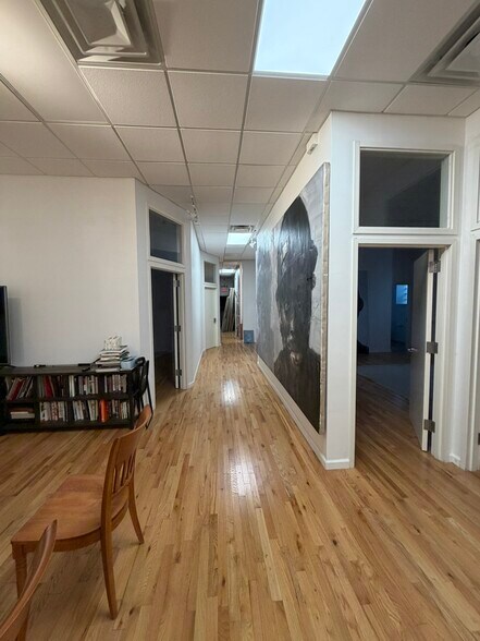 124-14 22nd Ave, College Point, NY for lease - Building Photo - Image 2 of 15