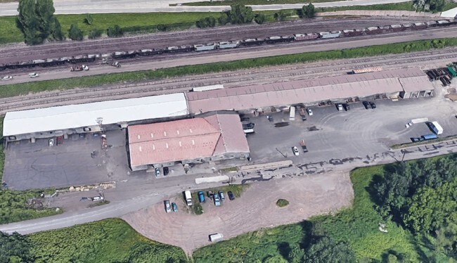 Plus de détails pour 2701-2815 Courtland St, Duluth, MN - Industriel à louer