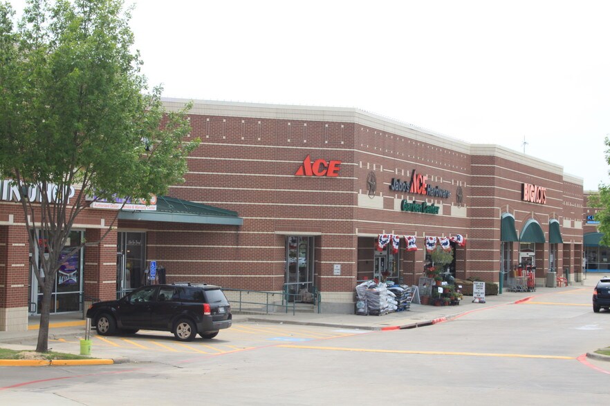 1540-1580 Keller Pky, Keller, TX à louer - Photo du bâtiment - Image 2 de 8