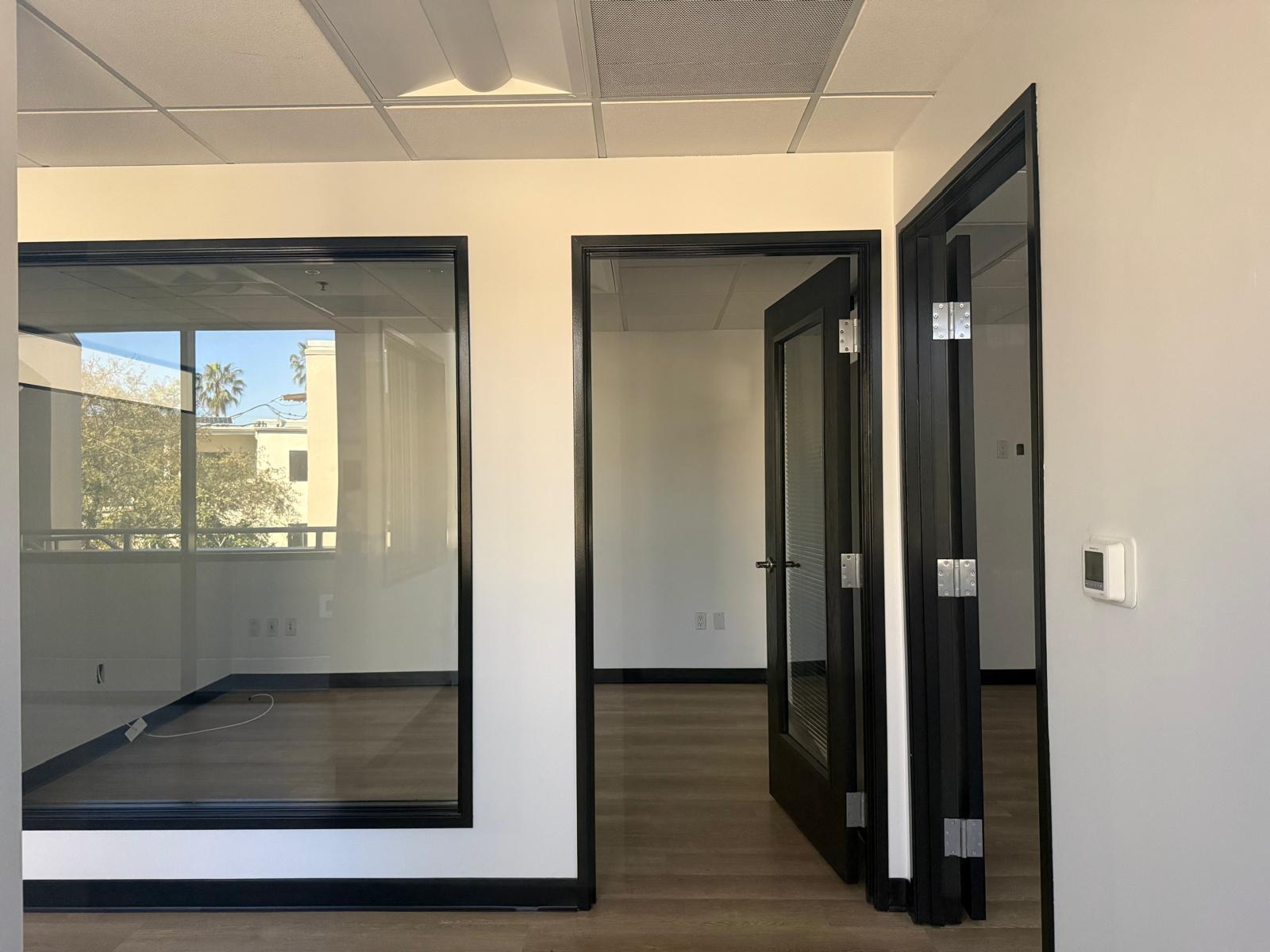 1025 Prospect St, La Jolla, CA for lease Interior Photo- Image 1 of 7