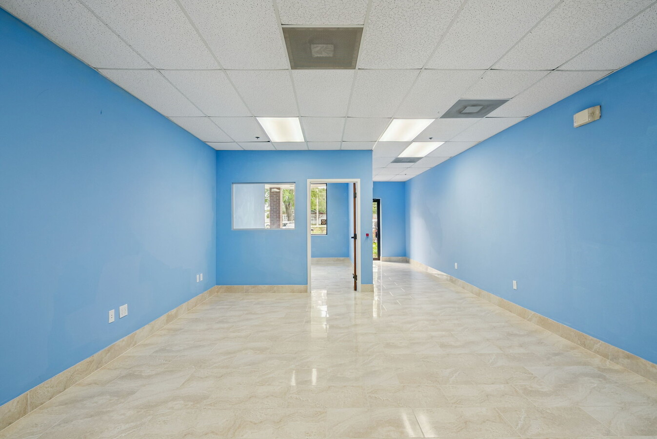 925 S Semoran Blvd, Winter Park, FL 32792 - Unit 103 -  - Interior Photo - Image 2 of 7