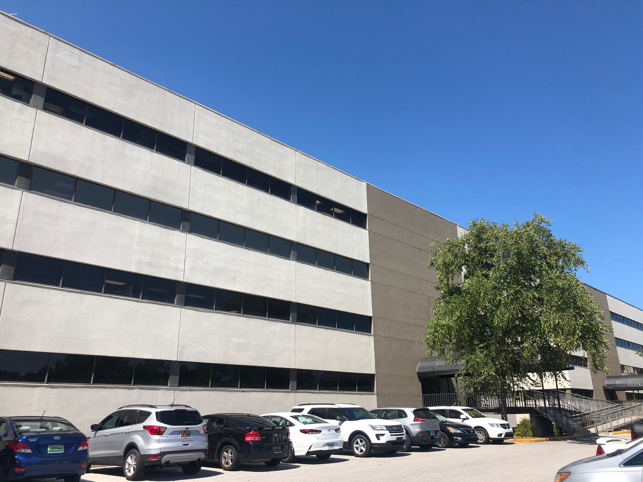 234 Goodwin Crest Dr, Homewood, AL for lease Building Photo- Image 1 of 3