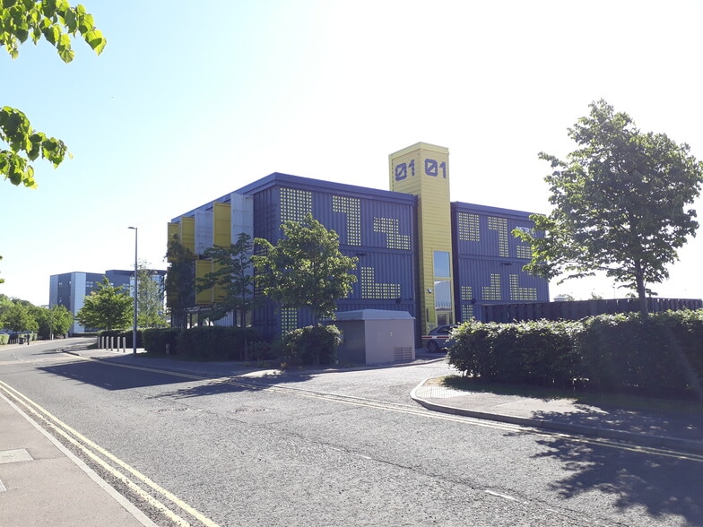 25 Greenmarket, Dundee for lease - Building Photo - Image 3 of 6