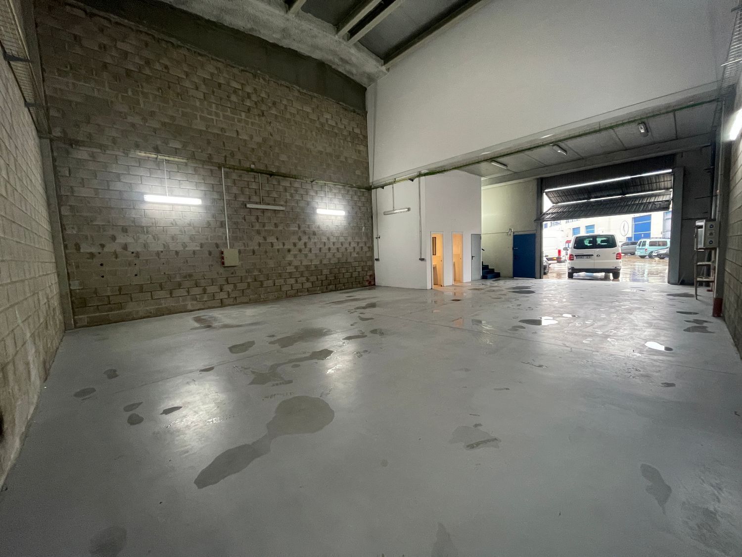 Industrial in Rivas-Vaciamadrid, Madrid for sale Building Photo- Image 1 of 2