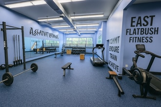 931 Flatbush Ave, Brooklyn, NY for lease Interior Photo- Image 1 of 3