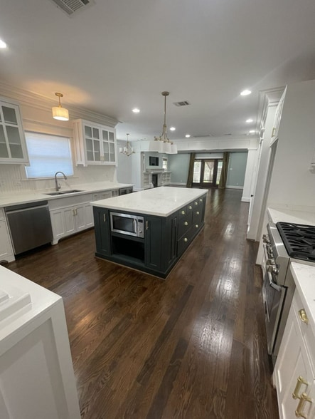 808 W 27th St, Houston, TX à vendre - Photo intérieure - Image 3 de 7