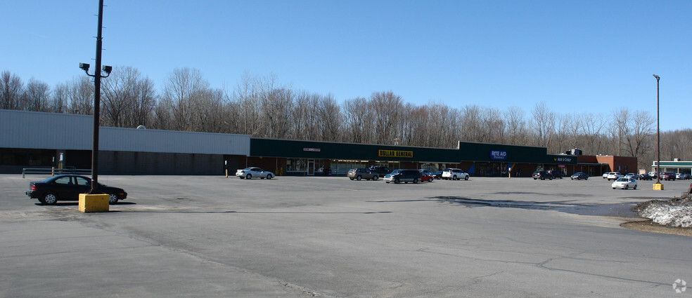 435-1049 Main St, Oneida, NY for sale - Primary Photo - Image 1 of 1