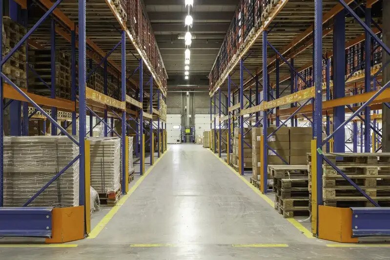 Industrial in Compiègne for lease - Building Photo - Image 2 of 3