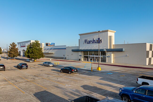 More details for 8835-8855 Veterans Memorial Blvd, Metairie, LA - Retail for Lease
