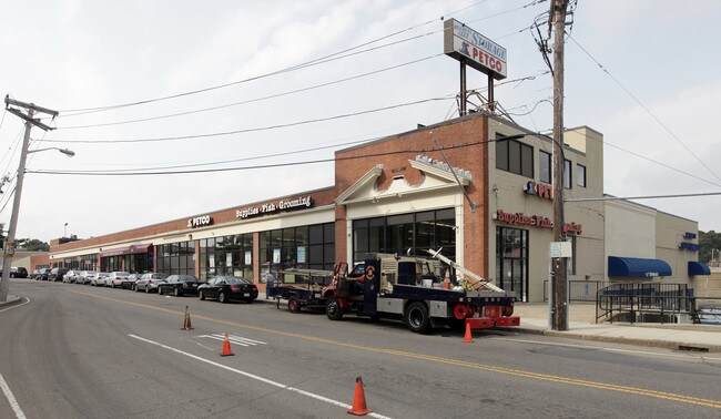 Plus de détails pour 153-205 Parkingway St, Quincy, MA - Commerce de détail à louer