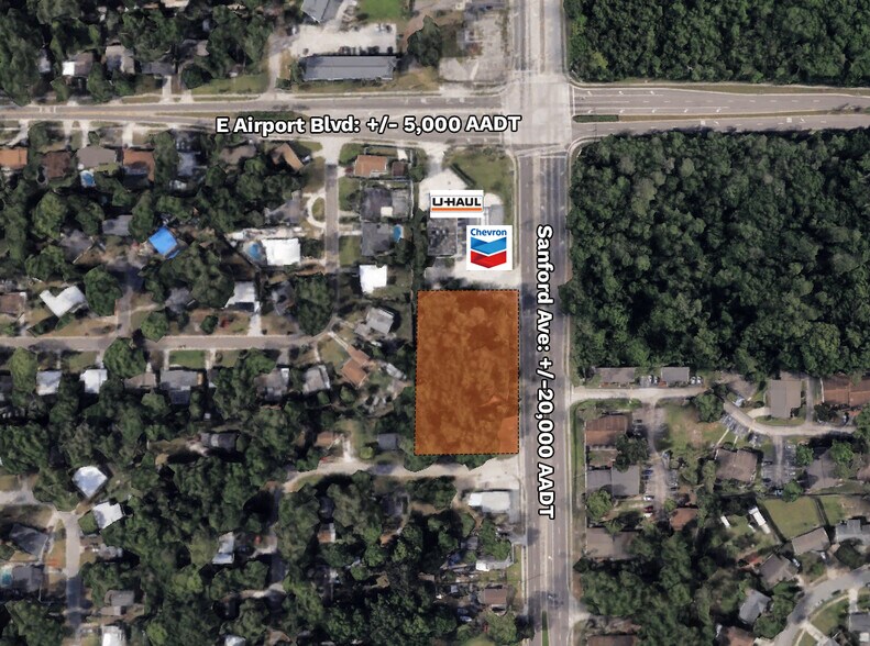 3200 Sanford Ave, Sanford, FL à louer - Photo du bâtiment - Image 2 de 13