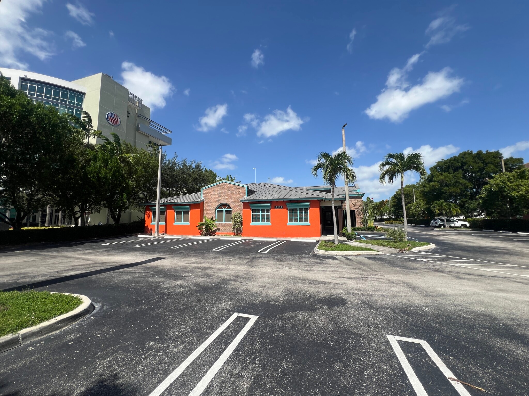 2255 NW 87th Ave, Miami, FL for lease Primary Photo- Image 1 of 24