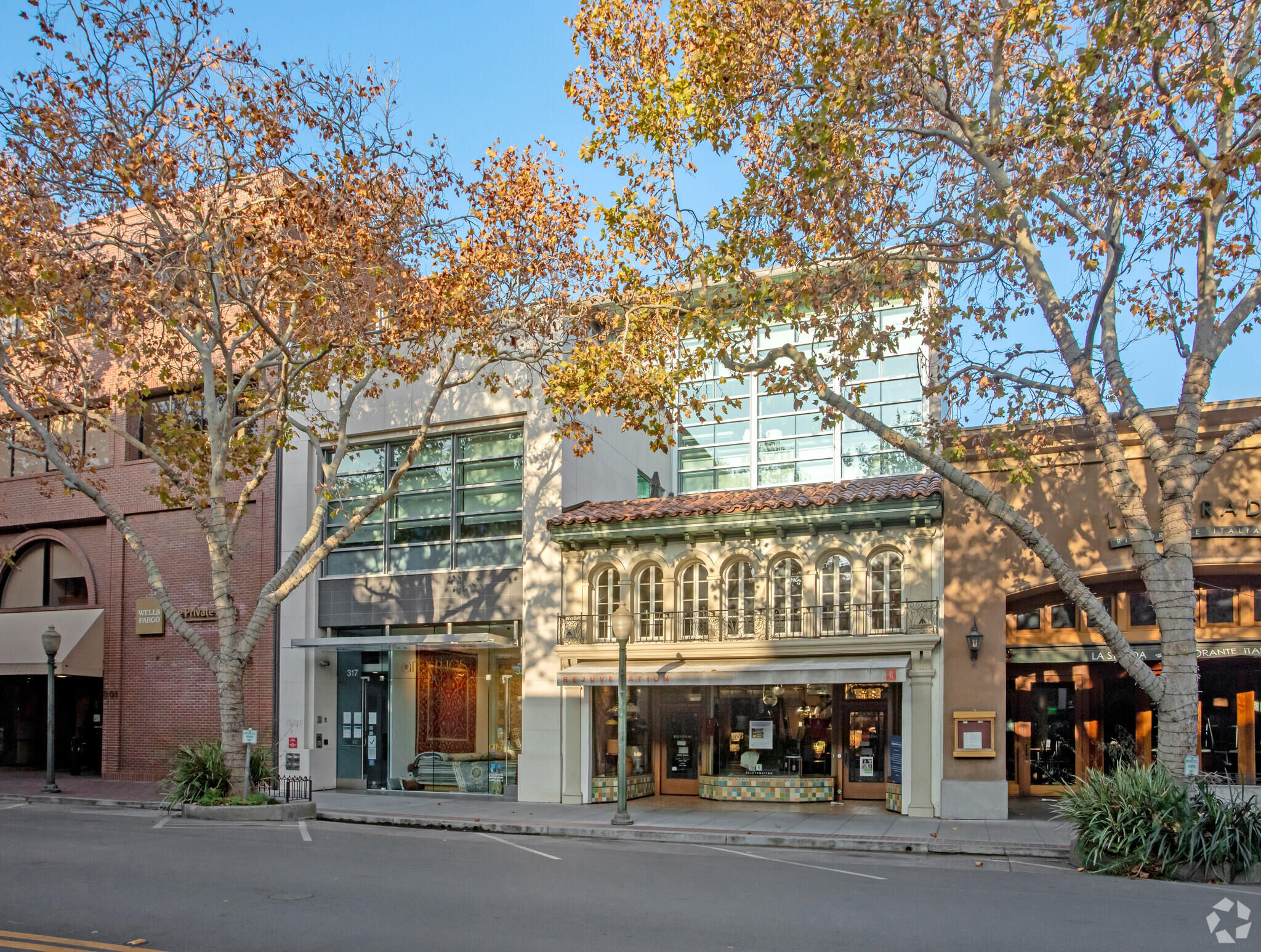 317-323 University Ave, Palo Alto, CA à vendre Photo du bâtiment- Image 1 de 1