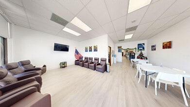 2601-2675 S Military Trl, West Palm Beach, FL à louer Numérisation 3D de Matterport- Image 1 de 9