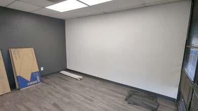 5024 S Ash Ave, Tempe, AZ for lease Interior Photo- Image 2 of 3