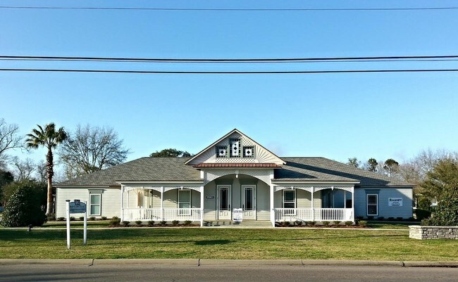 More details for 2113 Government St, Ocean Springs, MS - Office for Lease