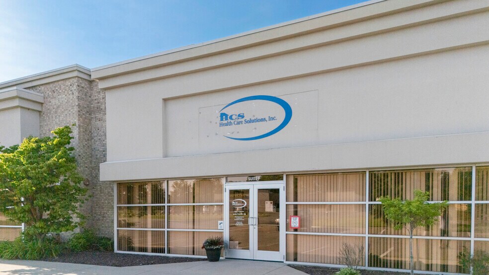 4520 Linden Creek Pky, Flint, MI à louer - Photo du bâtiment - Image 2 de 7