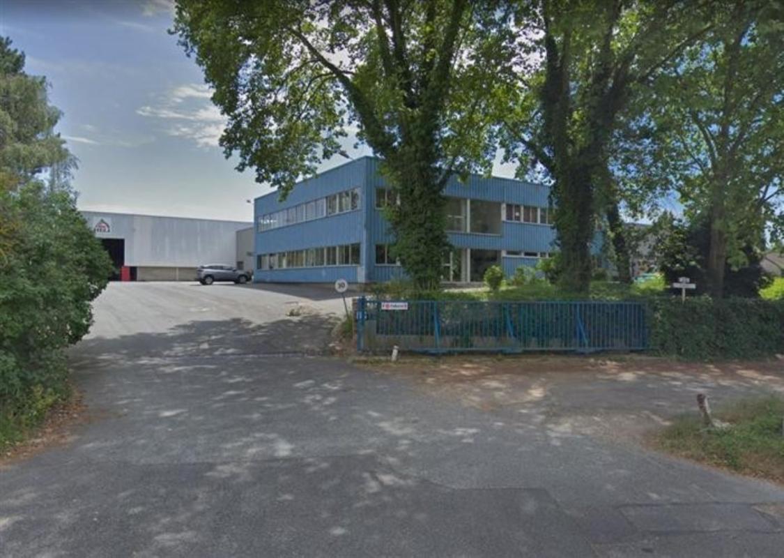 22 Avenue Du Château, SAINT-OUEN-L'AUMONE for lease Building Photo- Image 1 of 10
