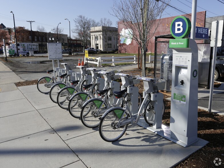 7 Bradshaw St, Greenville, SC à louer - Photo du bâtiment - Image 2 de 7