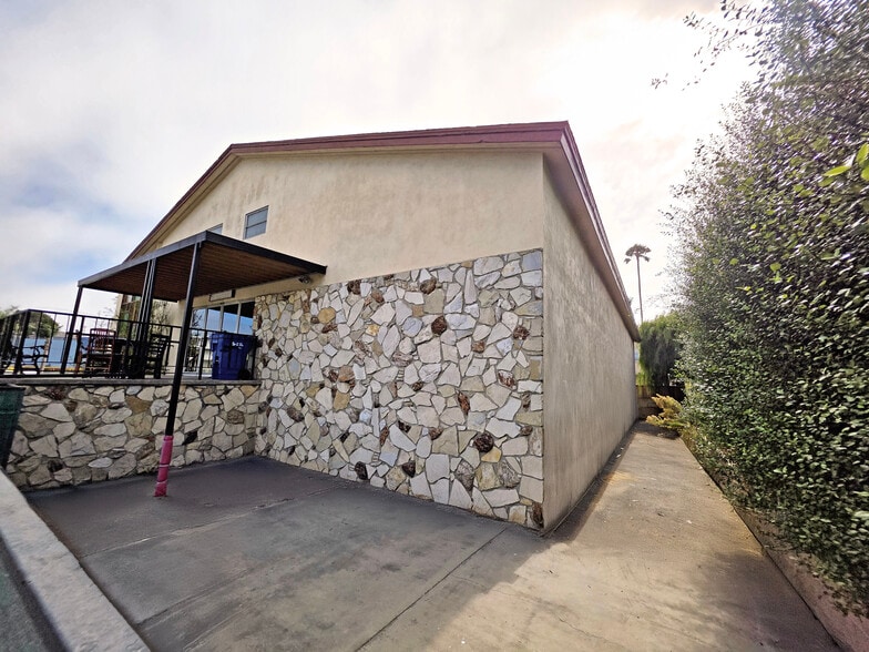 1063 Aviation Blvd, Hermosa Beach, CA for sale - Building Photo - Image 2 of 30